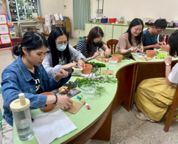 認真的老師們最美😍